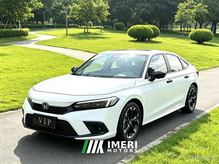 Honda Civic 240TURBO CVT Fuel Dynamic Edition