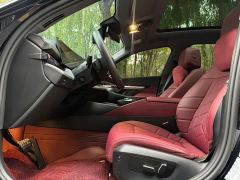 BMW 5 Series 530Li Premier M Sport Package - ფოტო 3