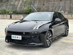Lynk & Co 03 1.5T DCT Pro - ფოტო 1