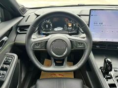 Lynk & Co 03 1.5T DCT Pro - ფოტო 13