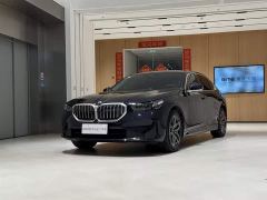 BMW 5 Series 530Li Premier Luxury Package - photo 1