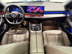BMW 5 Series 530Li Premier M Sport Package - ფოტო 7