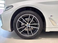 BMW 5 Series Facelift 525Li M Sport Package - photo 7