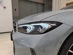 BMW 3 Series 325Li M Sport Package - фото 5