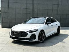 Audi A5L 2.0T Sport Plus - ფოტო 1
