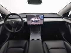 Tesla Model Y Rear-Wheel Drive - ფოტო 5