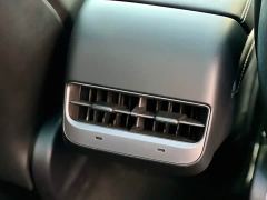 Tesla Model Y Rear-Wheel Drive - ფოტო 11