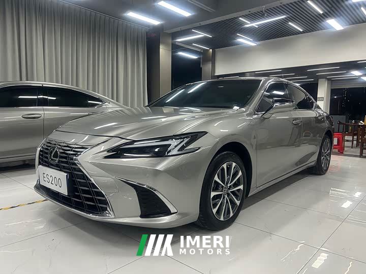 Lexus ES 200 Premium Edition - ავტომობილი ჩინეთიდან