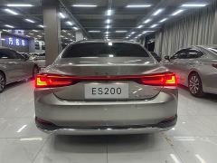 Lexus ES 200 Premium Edition - ფოტო 10