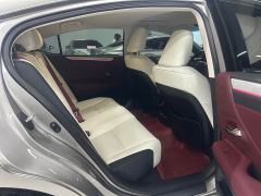 Lexus ES 200 Premium Edition - ფოტო 8