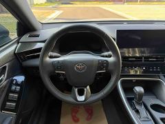 Toyota Avalon Hybrid 2.0L Luxury - ფოტო 14
