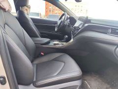 Toyota Camry 2.5G Luxury - фото 10