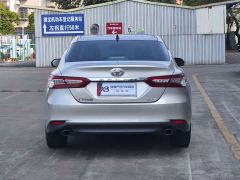Toyota Camry 2.5G Luxury - фото 4