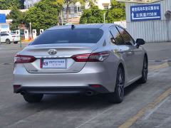 Toyota Camry 2.5G Luxury - фото 9
