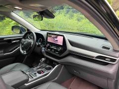 Toyota Highlander Hybrid 2.5L AWD Premium 7-Seater - photo 12