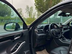 Toyota Highlander Hybrid 2.5L AWD Premium 7-Seater - photo 8