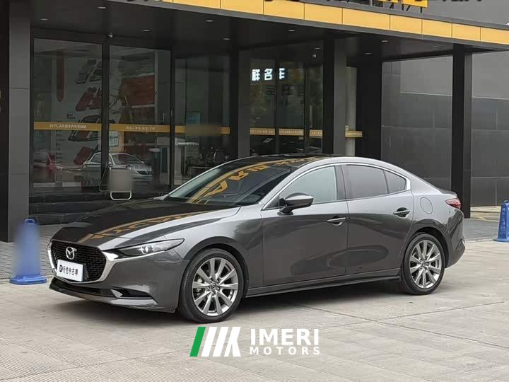Mazda3 Axela 2.0L Automatic Radiance Edition - ავტომობილი ჩინეთიდან