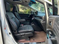 Honda Odyssey 2.0L e:HEV Luxury - photo 10