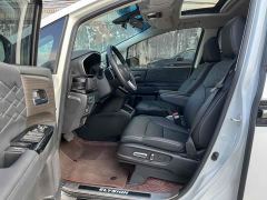 Honda Odyssey 2.0L e:HEV Luxury - photo 7