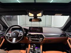 BMW 5 Series (Import) Facelift II 530i Stylish Edition M Sport Package - ფოტო 11