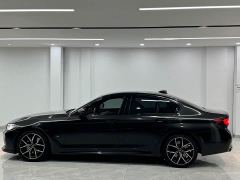 BMW 5 Series (Import) Facelift II 530i Stylish Edition M Sport Package - ფოტო 18
