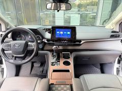 Toyota Sienna 2.5L Hybrid Comfort Edition - photo 10