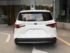 Toyota Sienna 2.5L Hybrid Comfort Edition - photo 18