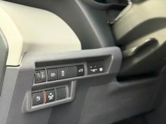 Toyota Sienna 2.5L Hybrid Comfort Edition - photo 6