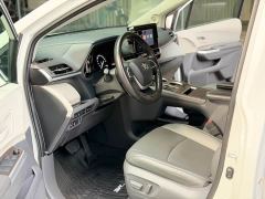 Toyota Sienna 2.5L Hybrid Comfort Edition - photo 7