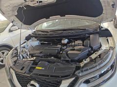 Nissan Qashqai 2.0L CVT XV Premium Luxury - photo 16