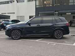 BMW X5 xDrive 40Li M Sport Midnight Edition - ფოტო 3