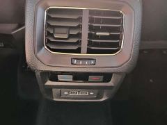Volkswagen Tiguan L 330TSI Automatic FWD R-Line Comfort Edition - фото 16