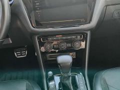 Volkswagen Tiguan L 330TSI Automatic FWD R-Line Comfort Edition - фото 9