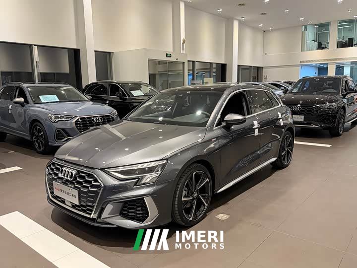 Audi A3 Sportback 35 TFSI Fashion Sport - car from China