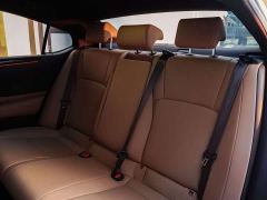 Lexus ES 300h Premium Edition - фото 11