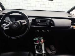 Honda Fit 1.5L CVT Sport Edition - ფოტო 12