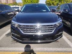 Volkswagen Passat 330TSI Luxury - фото 2