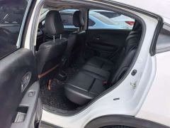Honda Vezel 1.5L CVT Luxury - ფოტო 13
