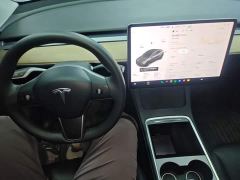 Tesla Model Y Standard Range RWD - ფოტო 9