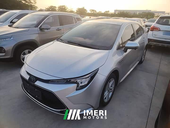 Toyota Corolla Hybrid 1.8H E-CVT Luxury