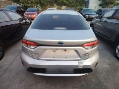 Toyota Corolla Hybrid 1.8H E-CVT Luxury - ფოტო 5