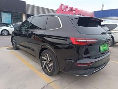 Volkswagen Viloran 330TSI Luxury - ფოტო 4