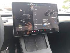Tesla Model Y Standard Range RWD - ფოტო 12