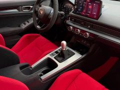 Honda Civic (Imported) 2.0T 420TURBO TYPE R - ფოტო 10