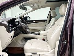 Volkswagen Viloran 380TSI Flagship - photo 7