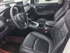 Toyota RAV4 2.0L CVT FWD Fashion Edition - photo 4