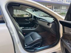 Jaguar XFL 2.0T P200 Two-Wheel Drive Elite - ფოტო 11