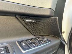 Jaguar XFL 2.0T P200 Two-Wheel Drive Elite - ფოტო 18