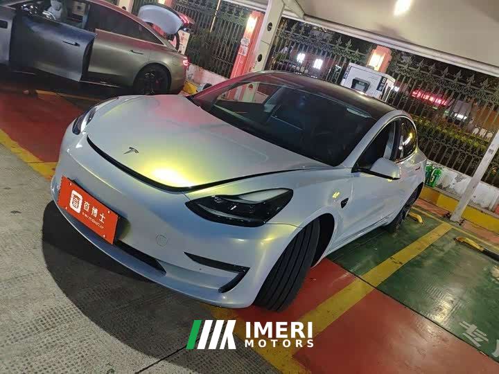 Tesla Model 3 Performance All-Wheel Drive - ავტომობილი ჩინეთიდან