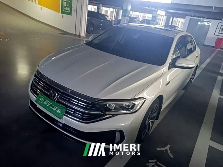 Volkswagen Sagitar 300TSI DSG Excellence Edition